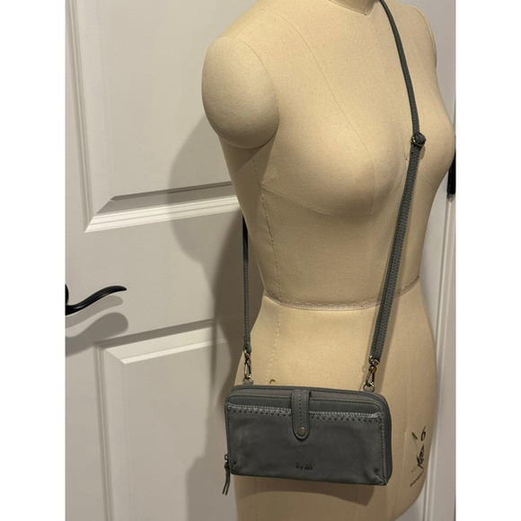 Women's The Sak Gray green Leather Crossbody Wallet One Size - Picture 2 of 15